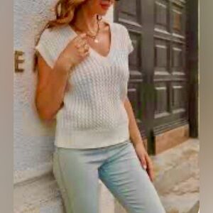 Homeworking Women’s Beige Wool Alpaca Blend V Deep Neck Sweater Top Size Medium